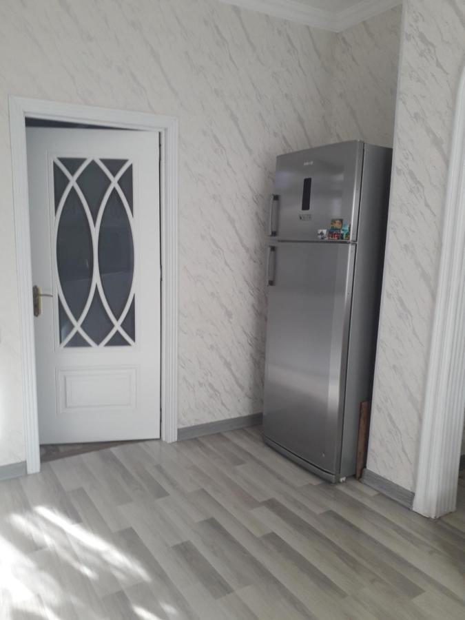 Apartment At Narimanov 151 Ganja Esterno foto